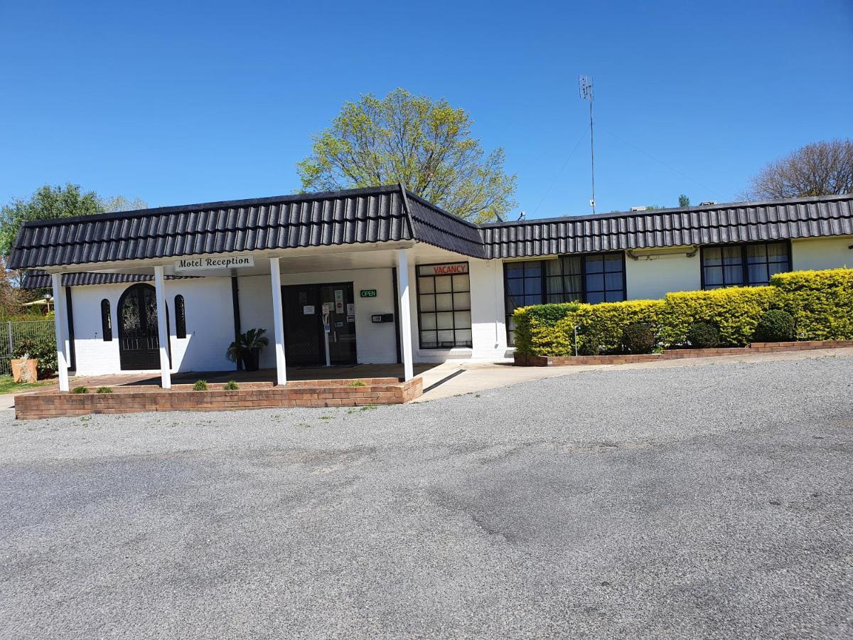 Tally Ho Motor Inn Tenterfield Exteriér fotografie
